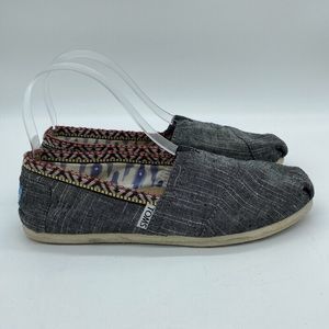 Tom’s Slip On Canvas Flats Shoes Aztec Black White Womens Size 6.5